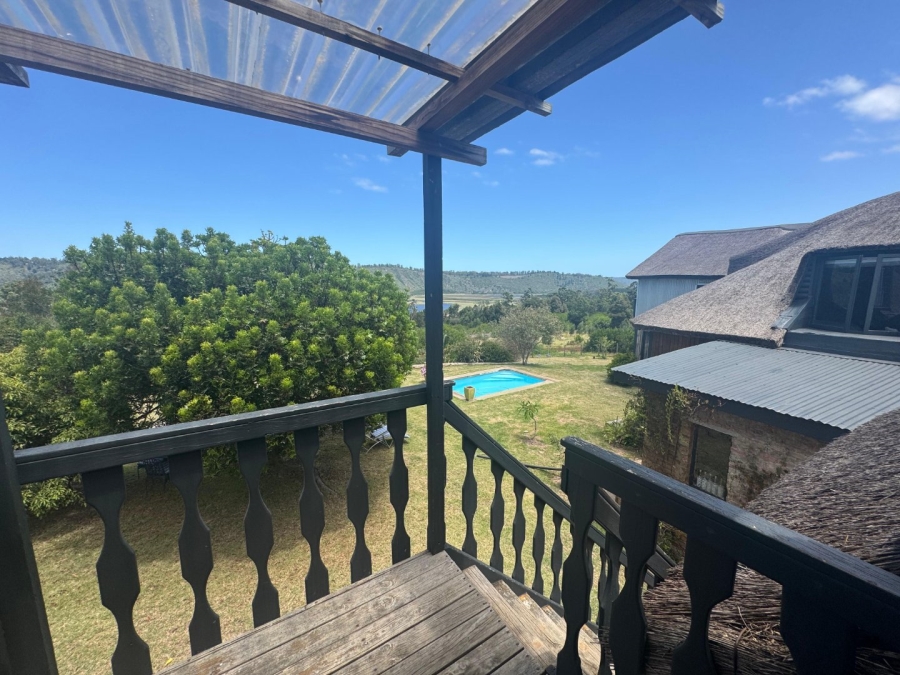 6 Bedroom Property for Sale in Sedgefield Rural Western Cape